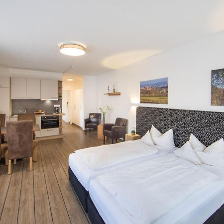 Hotel Am Kurpark Spaeth Бад Виндсхайм Екстериор снимка