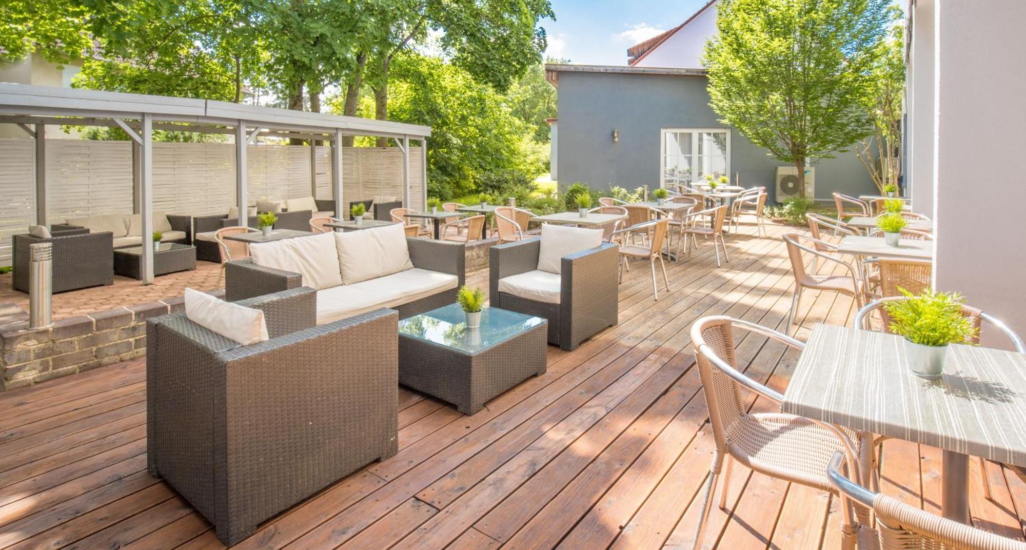Hotel Am Kurpark Spaeth Бад Виндсхайм Екстериор снимка